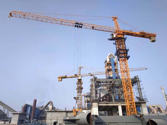 QTZ300 (7031)塔式起重機(jī)
