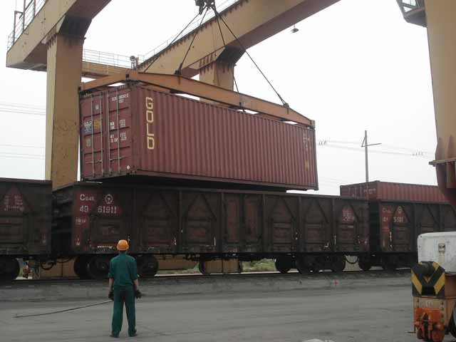 Load to Kazakhstan,2 sets QTZ63C(5211) Tower Crane