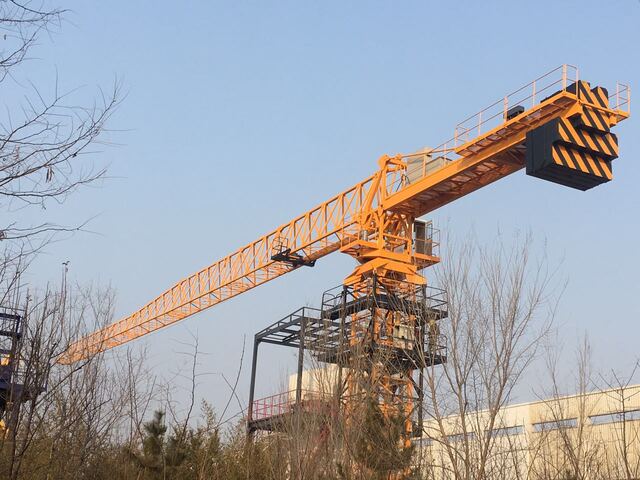 QTP80 (5511) Flat-Top Tower Crane